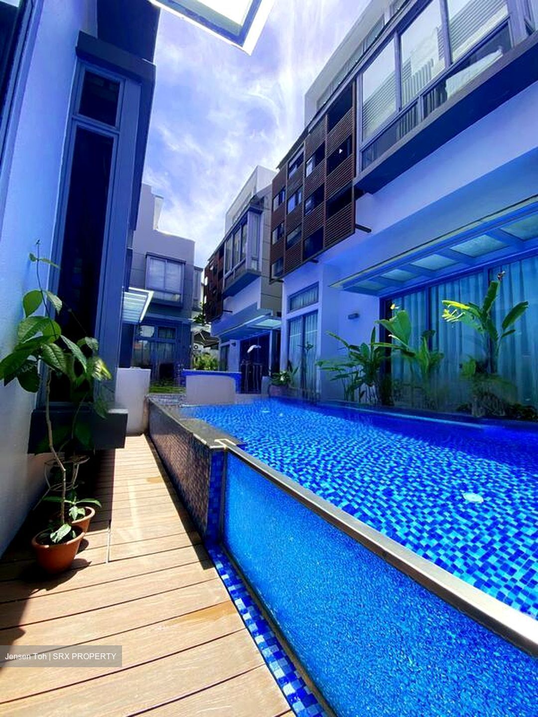 Siak Kew Avenue (D13), Terrace #453807061